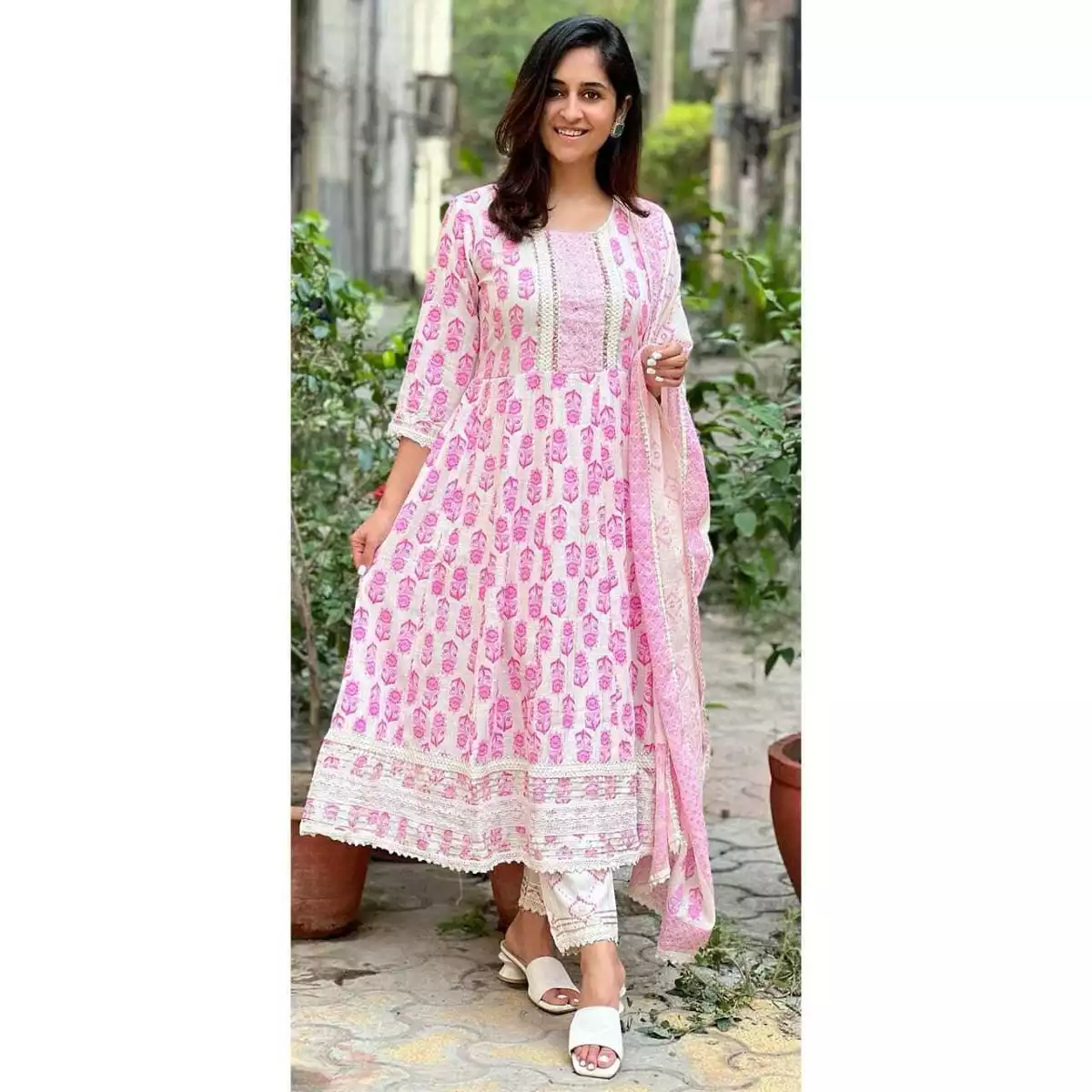 Best anarkali kurtis online sale