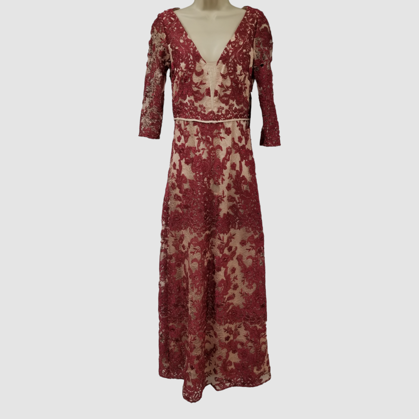 $329 JS Collections Womens Red Beige Lace Long-Sleeve V-Neck Gown Dress Size 2