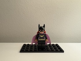 LEGO Batman 76013 Minifigure Set Batgirl 