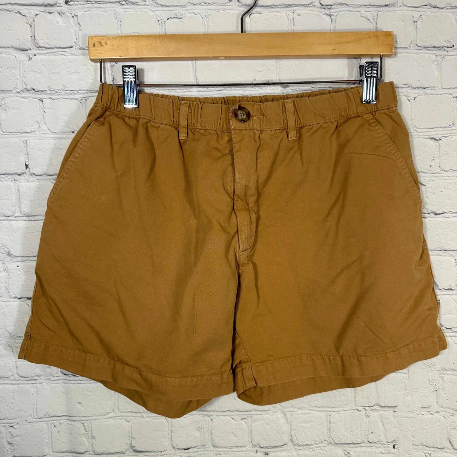 Chubbies Mens Medium Tan Brown Elastic Waist Cotton Twill Shorts 5.5 Inseam