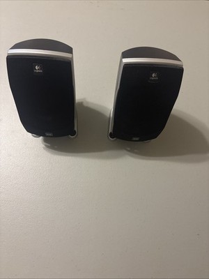 Logitech Z5500 THX Surround Sound Speakers For Computer PC 62/69 Watts Pair