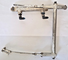 Cessna 210 Front Gear Door Actuator