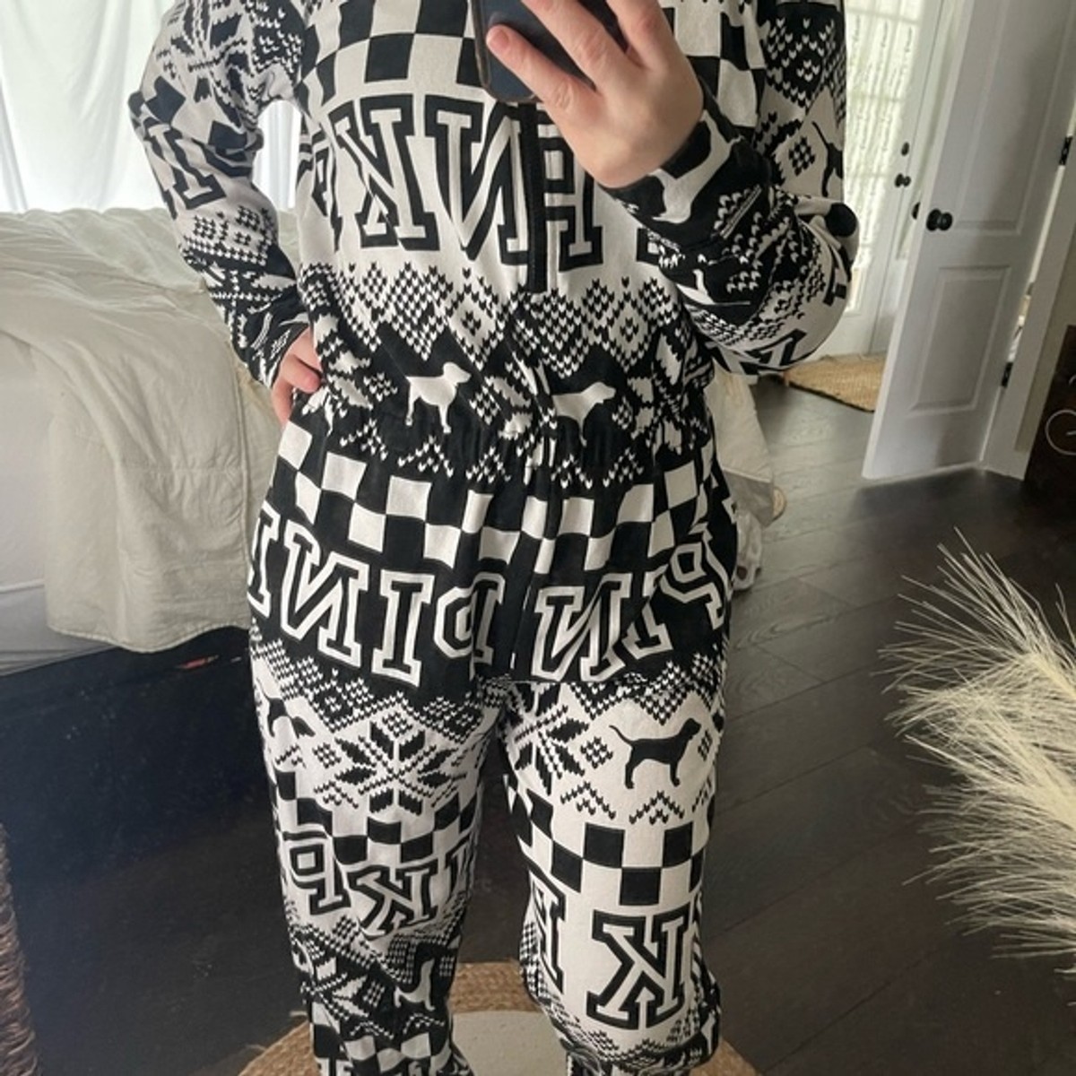 Victoria's Secret Pink Sherpa One Piece Pajama Size M EUC | eBay