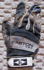 LUIS GONZALEZ 1995-96 CHICAGO CUBS GAME WORN BATTING GLOVE