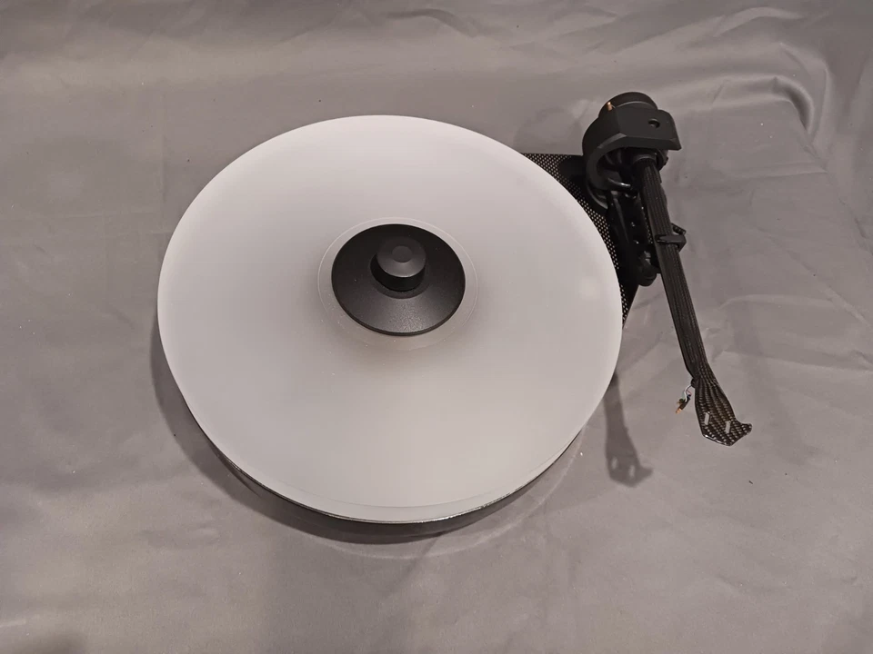PRO-JECT RPM 5 CARBON PLATTENSPIELER - Bild 2 von 4