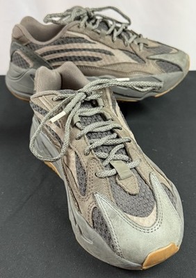 Adidas Yeezy Boost 700 V2 Geode Size 6 (EG6860)