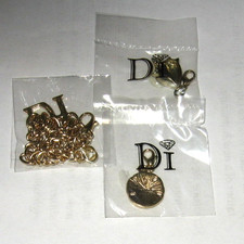 Diamonds International DI Bracelet 2 Charms Conch Shell Sand Dollar Grand Turk