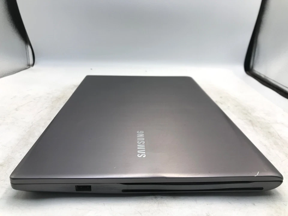 Samsung 700Z Intel Core i7-3615QM 15.6" Laptop 8GB RAM NO HDD-BOOTS BIOS -MZ - Image 3 of 4