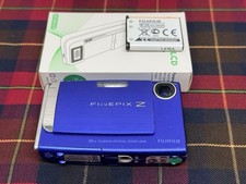 Fuji Film Finepix Z10fd Blue Compact Digital Camera  Charger TESTED