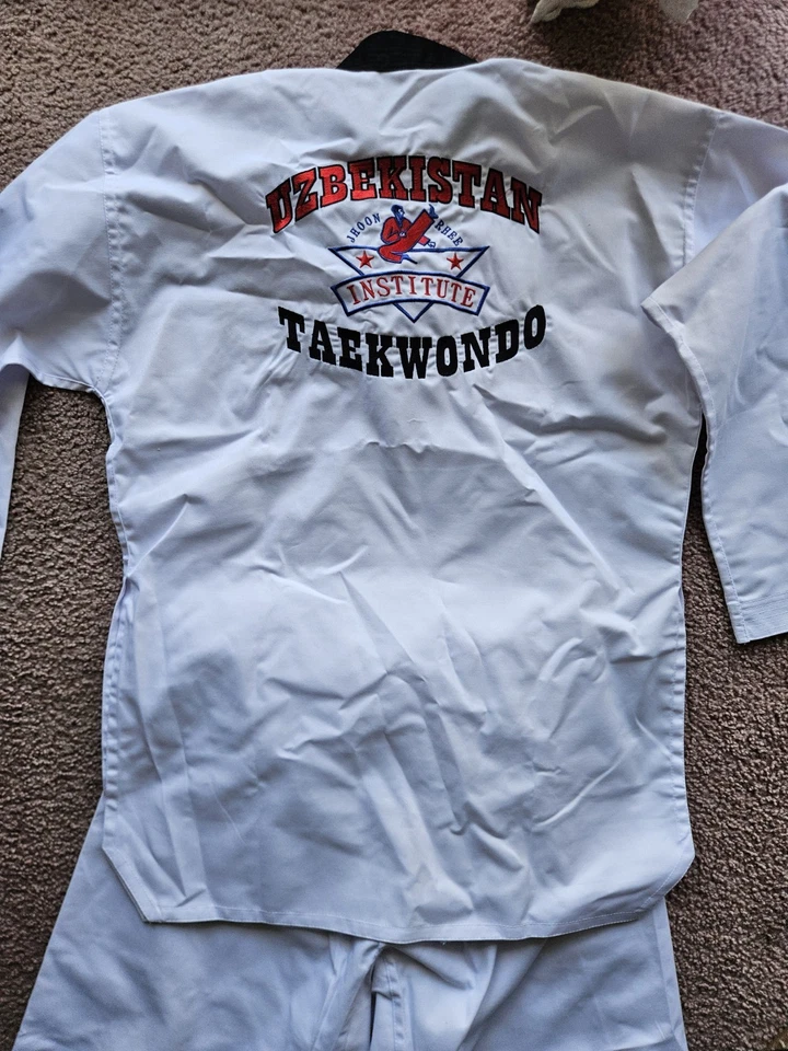 LARGE UZBEK TAEKWONDO UNIFORM 🥋 - Image 2 of 3