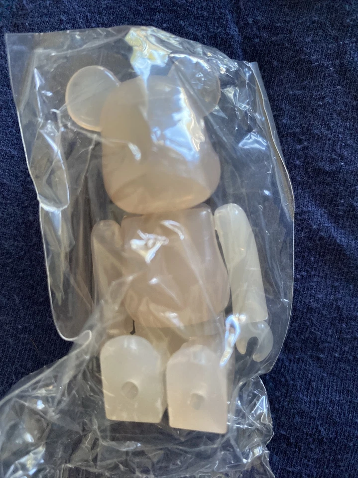 BEARBRICK 100% (Serie 9) x 7 Hello Kitty/Eames/SF/Bandera + 3 (Bolsas/Tarjetas Selladas) Foto 3 de 4