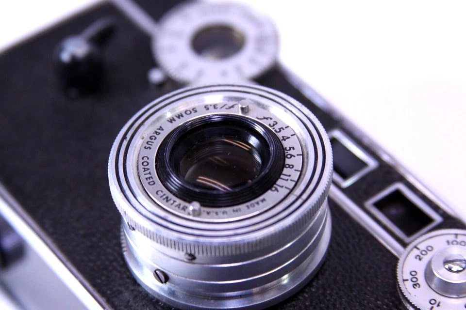 Vintage ARGUS Camera W/ 50MM Argus Coated Cintar Black - Great Shape! - Image 2 of 4