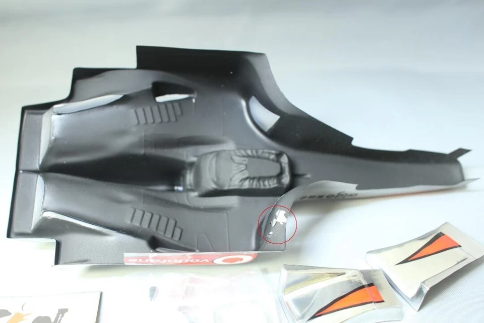 Tamiya 1/10 RC Car Painted Body ZEN F-1 Vodafone For F-103 - Image 2 of 2