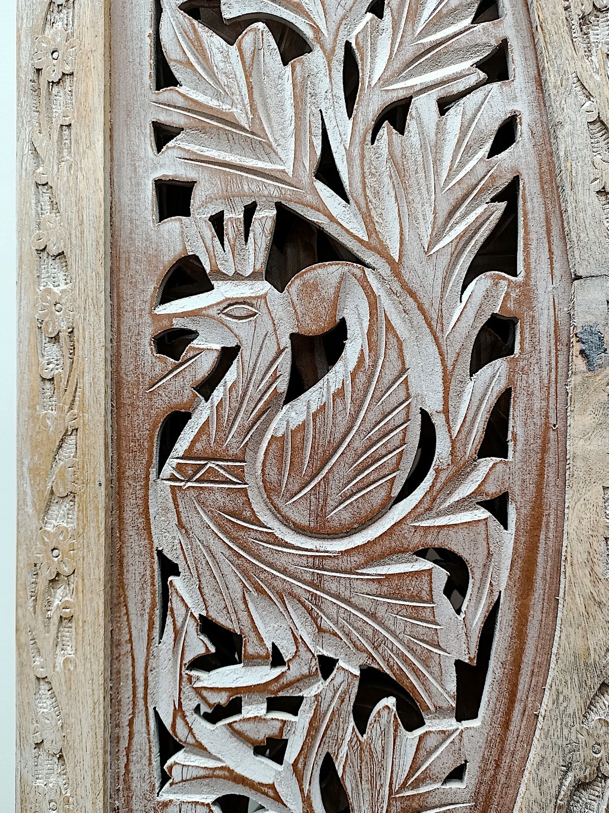 Picture 2 of 9