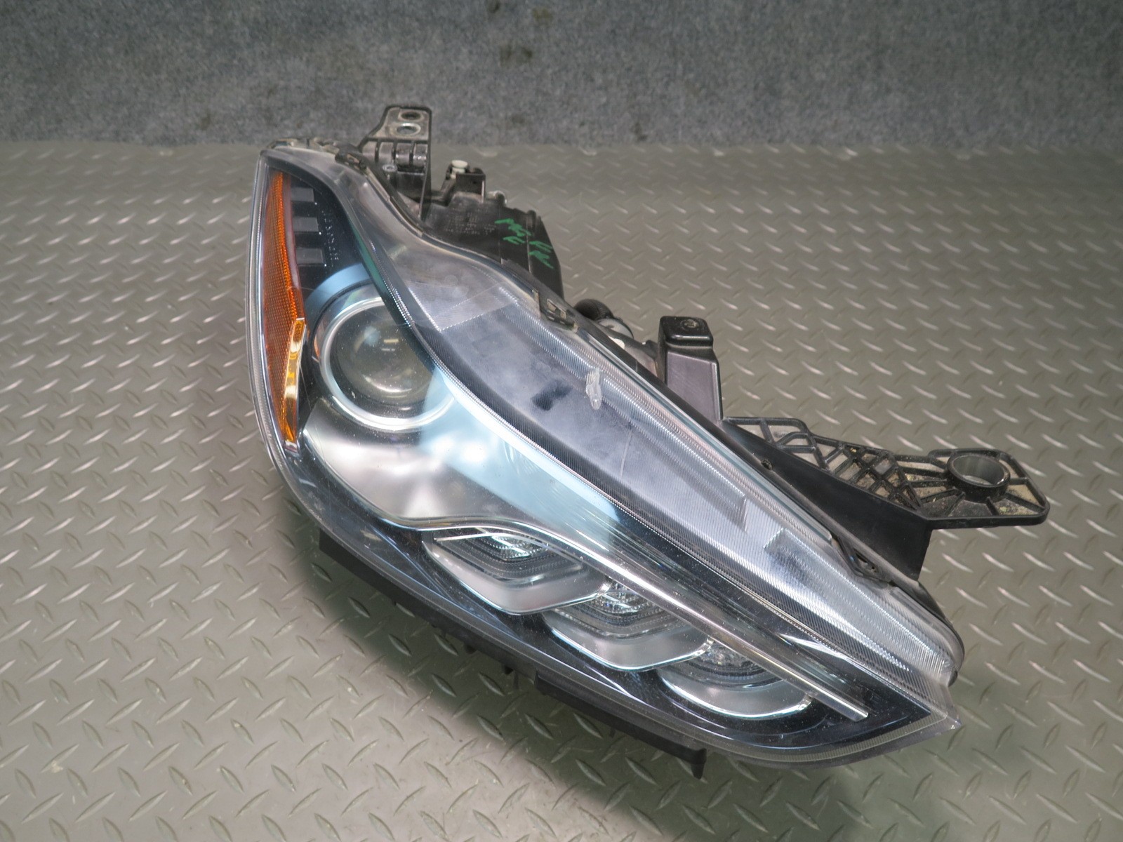 2014-2017 MASERATI GHIBLI M157 RIGHT PASS SIDE ADAPTIVE XENON HID HEADLIGHT LAMP