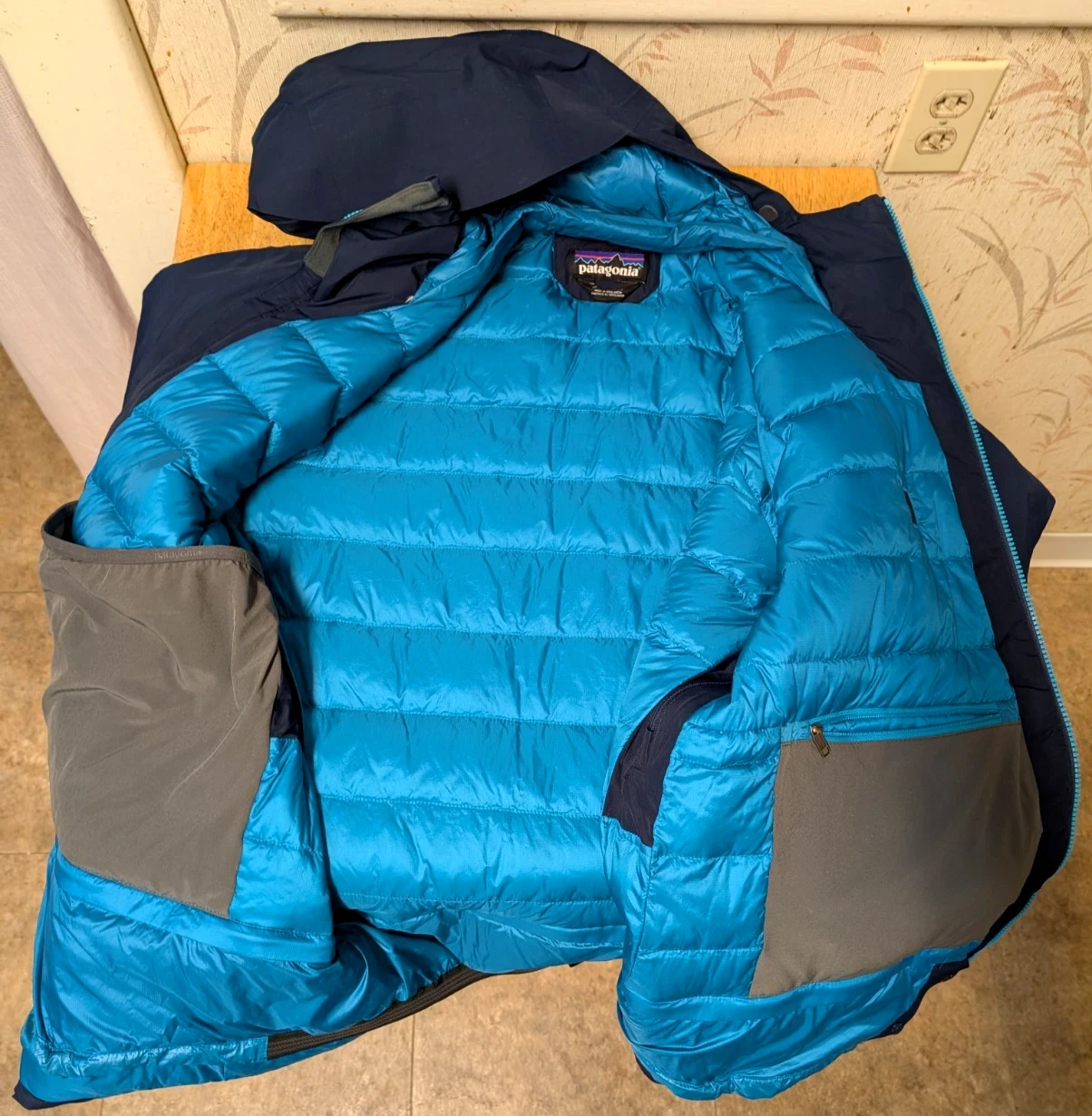 Patagonia Men's Powder Bowl GoreTex Navy Blue Insulated Down Ski Jacket Size L image 7
