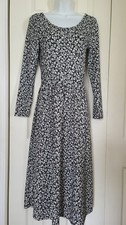 Old Navy~ Women's Black & White Floral Long Sleeve Mid-Calf Length Dress~ S