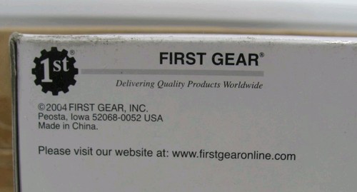 1st Gear Orange International Bucket Truck 4400 High Performance Truck Model - Picture 10 of 15