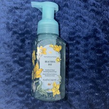 Bath Body Works Beautiful Day, Gentle Clean Foaming Hand Soap
