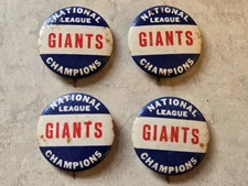 4-LOT 1951 NEW YORK GIANTS NATIONAL LEAGUE CHAMPIONS PIN BUTTONS WILLIE MAYS