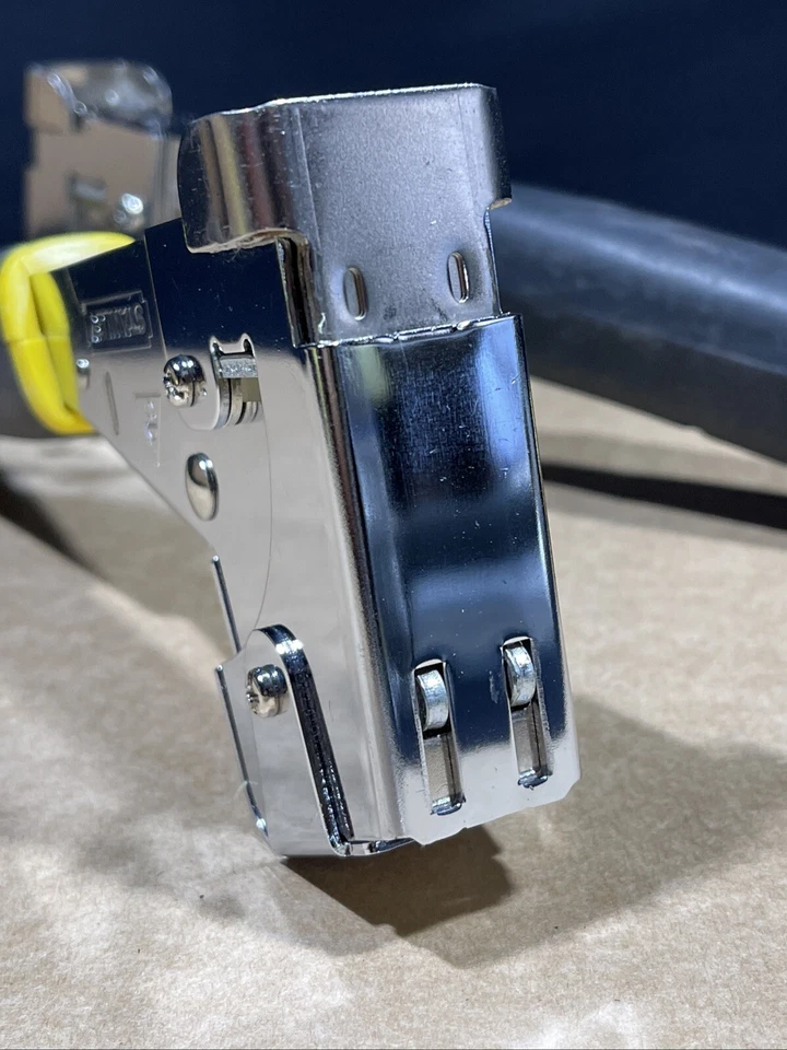 Stanley Fatmax Extreme Hammer Tacker toma grapas 8,10 y 12 mm Lote de 2 Foto 4 de 4