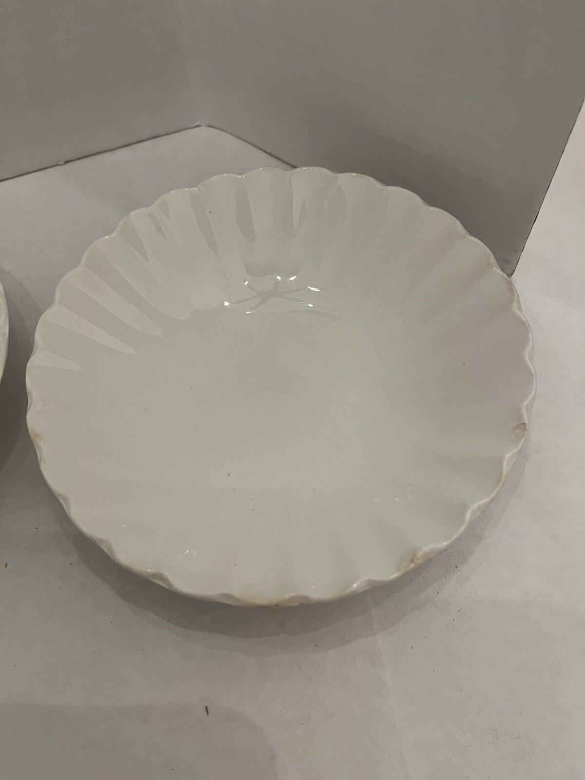 Set of 3 Vintage J&G Meakin Ironstone Scallop Edge Bowls 5.5" England