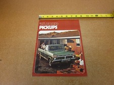 1976 Ford Pickup Truck F100 F150 F250 F350 Sales Brochure 16 Pg Original