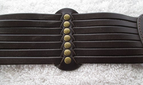VG+ NEW YORK & CO. BROWN LEATHER NICE WIDE CONTOUR BELT SIZE S MSRP $19.95 - Picture 4 of 7