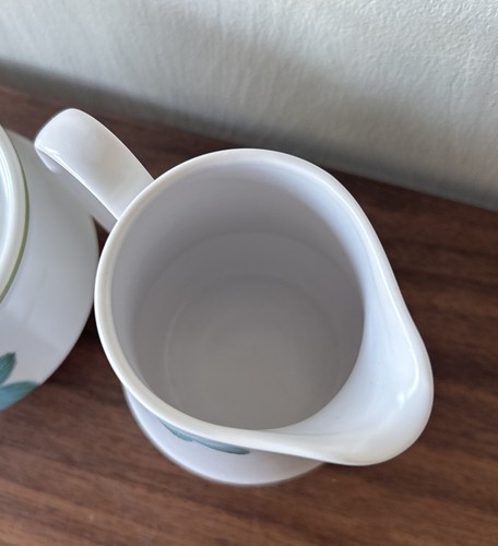 Noritake Up-Sa Daisy China Daisy Creamer & Sugar Bowl with Lid Blue Flowers - Picture 8 of 10