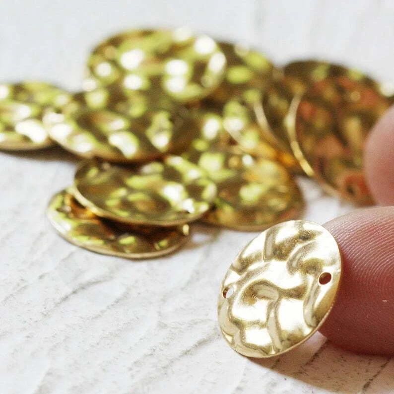 20 Pieces Raw Brass Round Link - Textured - Hammered-Connector 16mm (4419C-Q-49) - Image 2 of 4