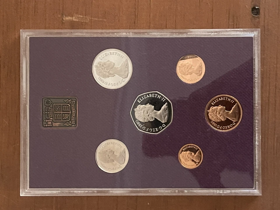 1980 Coinage of Great Britain and Northern Ireland Proof Set - Image 2 of 3