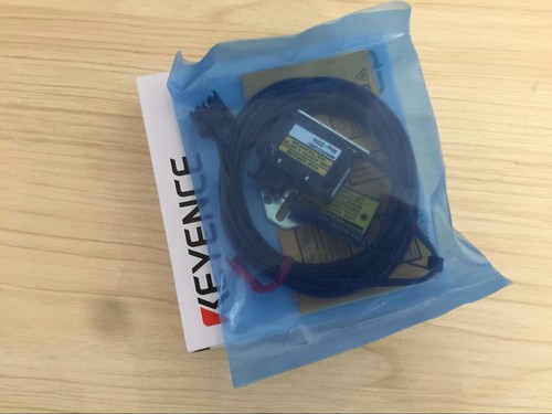 1PC Keyence LV-H32 Laser Sensor LVH32 New Free Shipping - Imagen 2 de 2