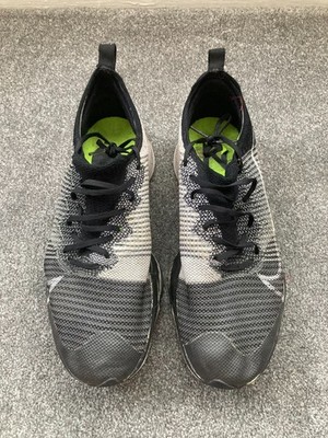 Herren Nike Air Zoom Tempo Next% (UK 9,5) Schwarz/Weiß: Gebraucht