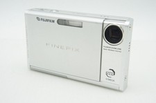 Fujifilm Finepix Z1 Compact Digital Camera Silver With Original Box 260113E