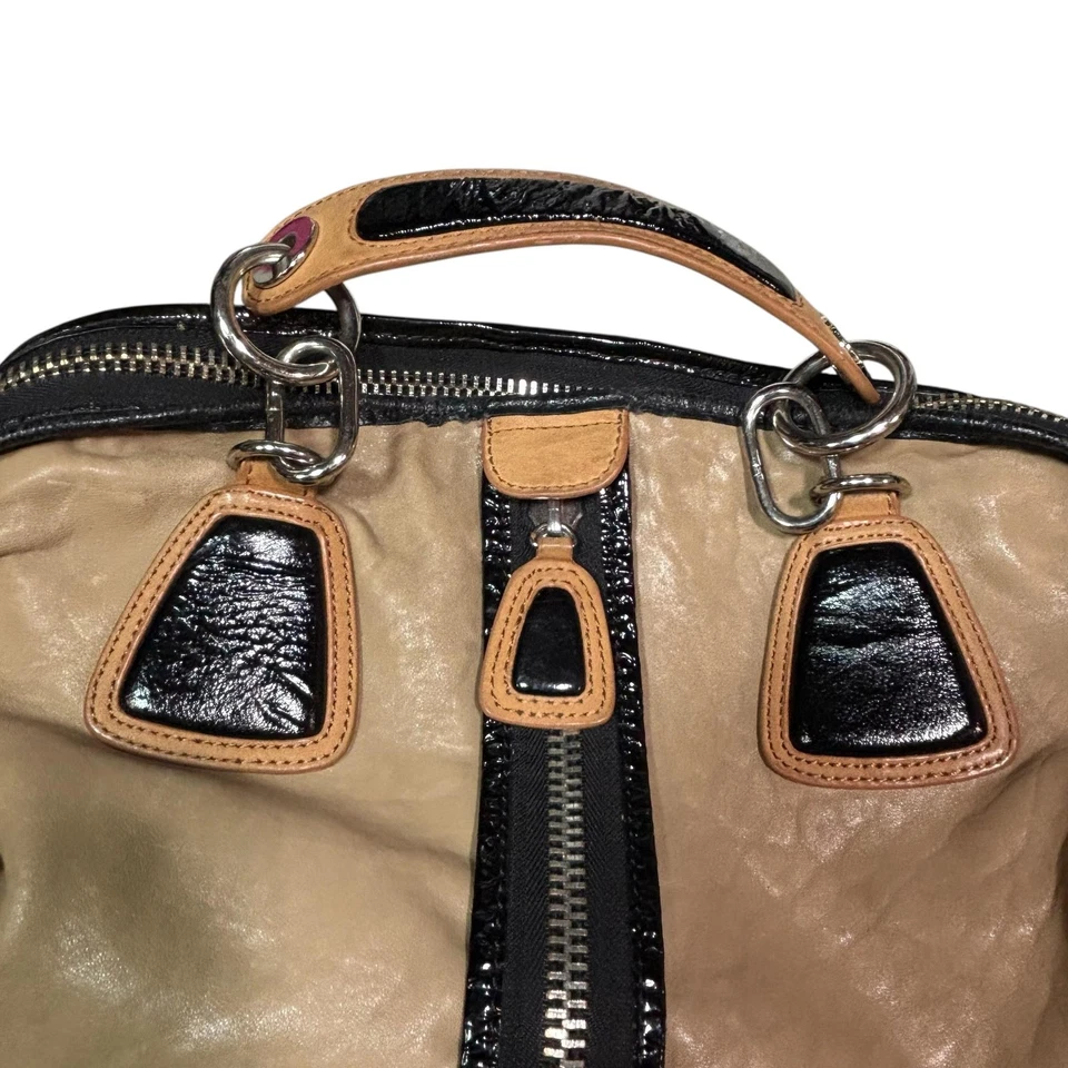 Bolso de Hombro Cynthia Rowley para Mujer Tostado Negro Charol Champiñón Cartera Cremallera Foto 4 de 4