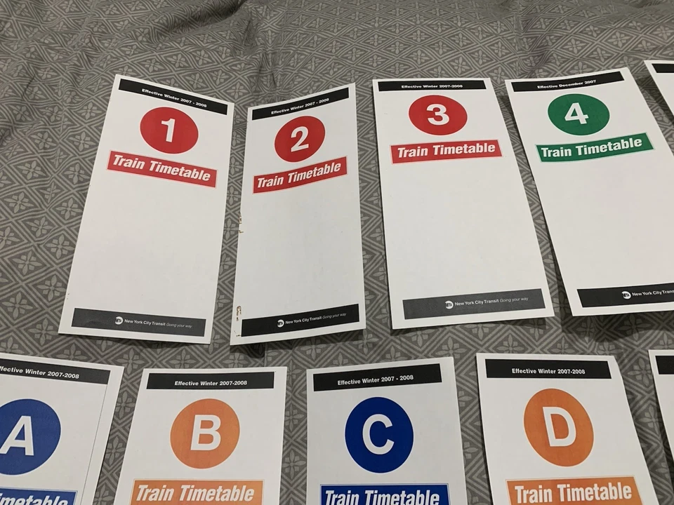 COPIAS DE LA PORTADA SOLO RUTAS DE TREN METRO MTA NYC TRANSIT 2007 Foto 2 de 4