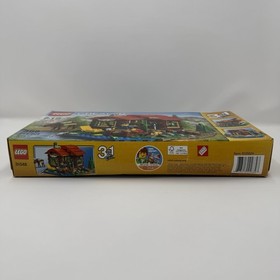 LEGO Creator Lakeside Lodge 31048 Sealed Retired Set