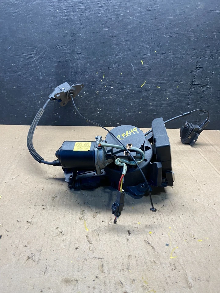 Regulador de motor de porta deslizante de energia elétrica esquerda Kia Sedona 2007-2014 R8849 DG - Imagem 2 de 4