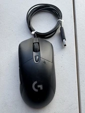 Logitech G403 HERO 25K Gaming Mouse - LIGHTSYNC RGB, 87g Lightweight Design