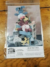 MINI CRITTERS RABBIT BEAR CAT DOLL EMBROIDERY PATTERN FREE SHIPPING  