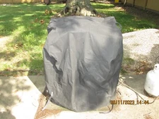 The listing is for:(1)SunPatio 2 Burner Gas Grill Cover 32 inch, Heavy Duty Wate
