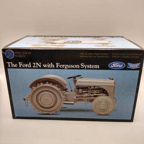 1/16 Ford 2N W/Ferguson System Tractor Precision Series Ertl Diecast Read DESC - Picture 2 of 7