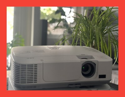 NEC NP-M300W 3,000 ANSI Lumen Widescreen HDMI Projector NEW LAMP(1