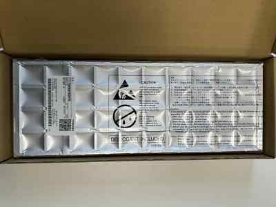 Mikrocontroller TMP86PS25FG Toshiba Semiconductor Halbleiter - 200 PCS