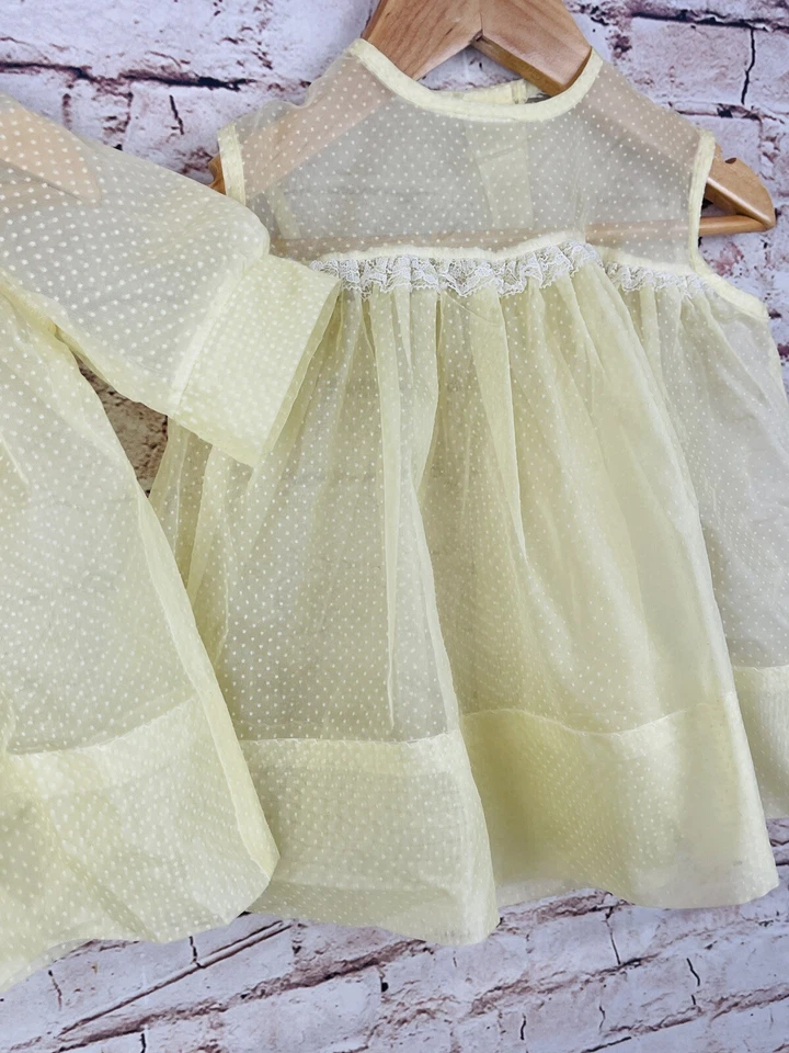 Conjunto de Vestido de Bebé Vintage Primavera Swiss Dots Amarillo Transparente Encaje Cinta Floral LEER Foto 4 de 4