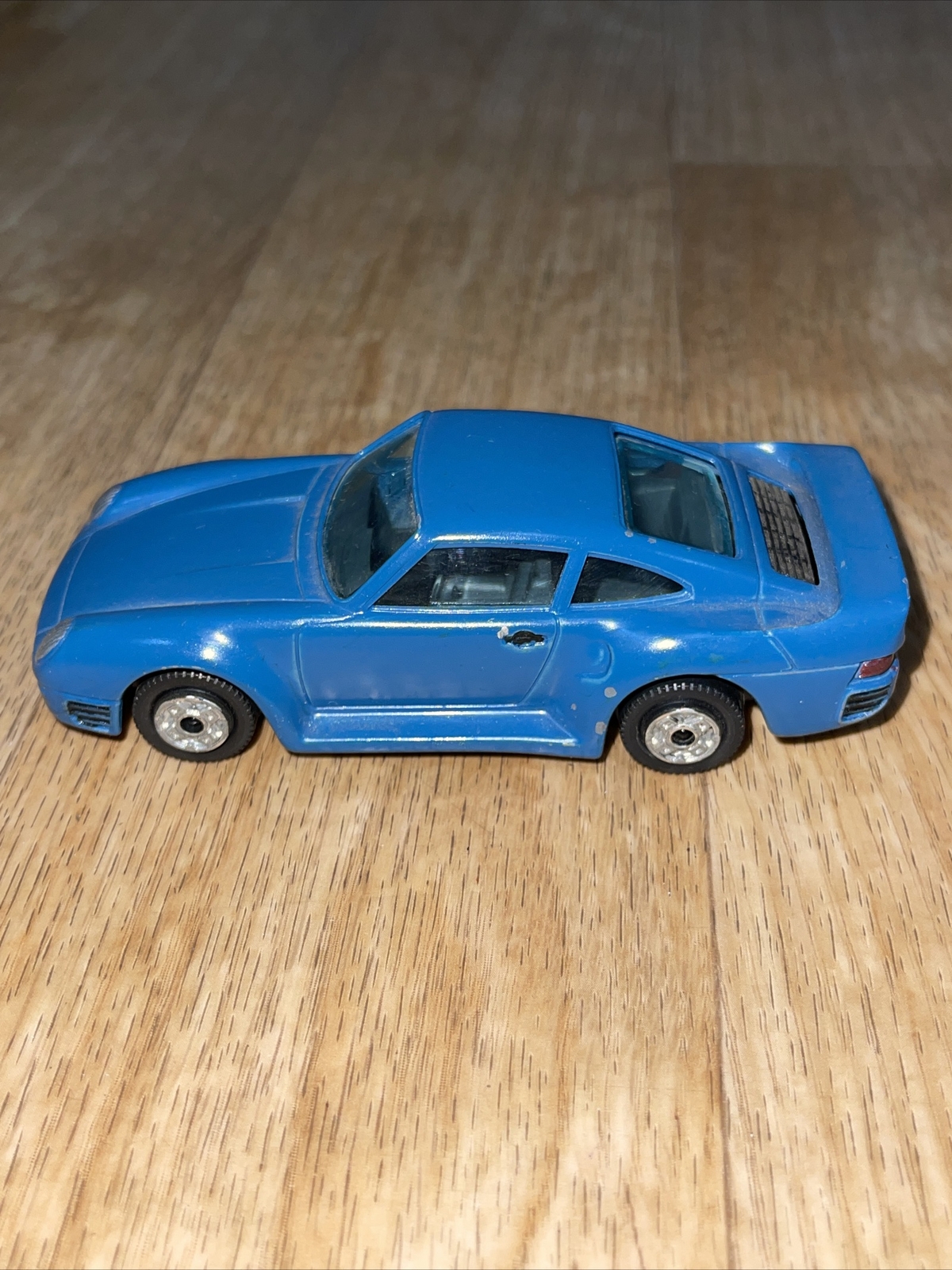 Picture 3 of 5