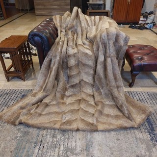 Genuine Real Natural Nutria Beaver Fur Blanket King Size throw 84"x74" Rug 7241