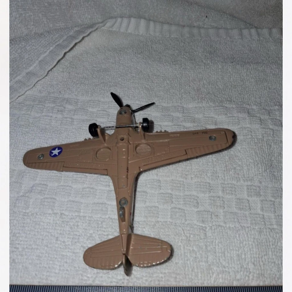 Vintage Diecast Curtiss P-40 Warhawk Model Airplane Multi-Color - Image 2 of 3