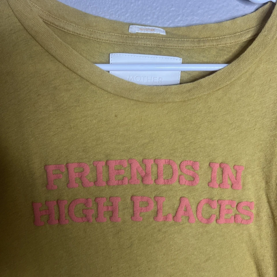 Camiseta gráfica MOTHER Superior para mujer talla mediana amarilla envejecida estilo vintage Foto 3 de 4