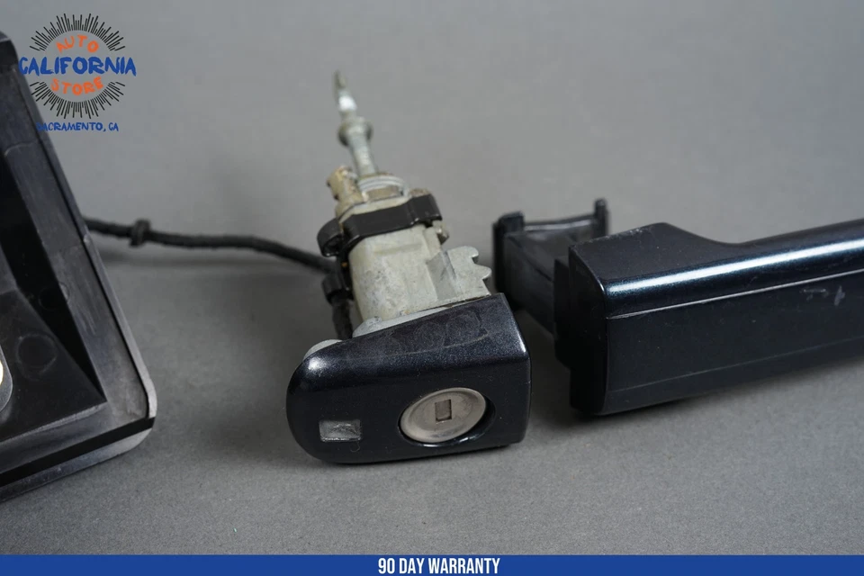 98-03 Mercedes W208 CLK320 CLK430 Maletero Puerta Guantera Cerradura Juego Sin Llave OEM Foto 4 de 4